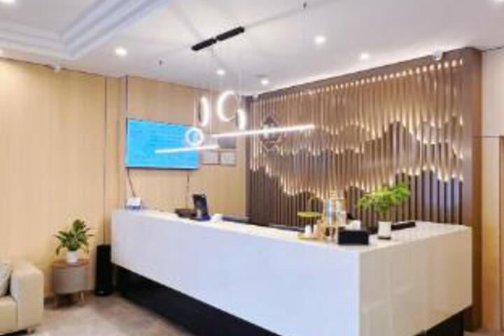 EasyGoMotel (Shanghai Songjiang University )