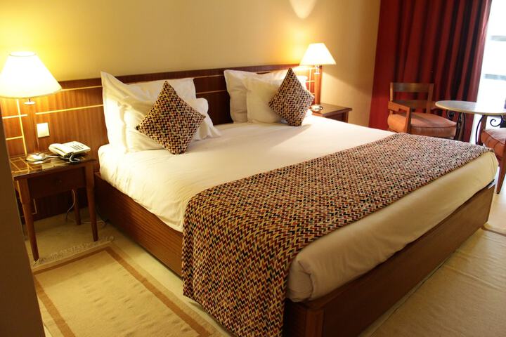 Room 12 of 46