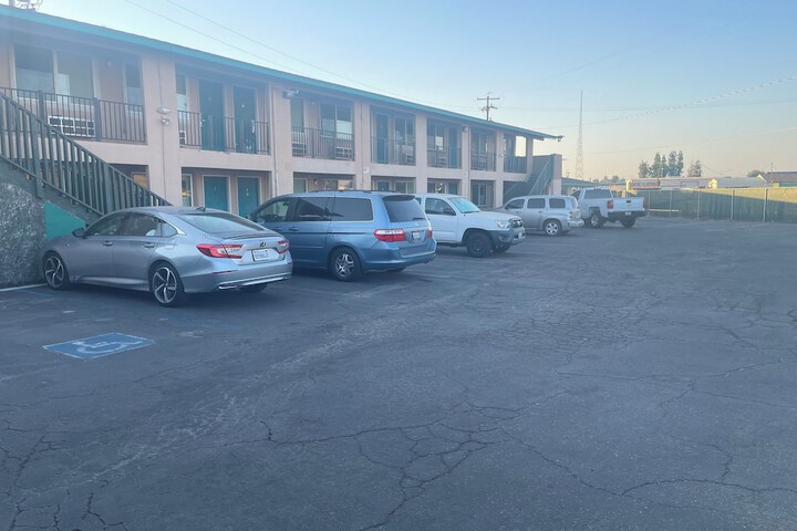 Property Grounds 11 of 14