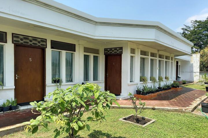 Vanda Villa Batu