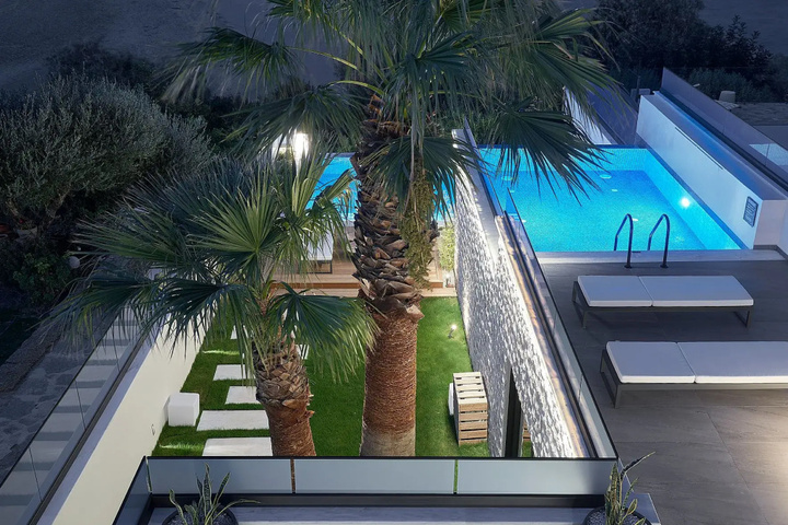 Pool 8 of 41
