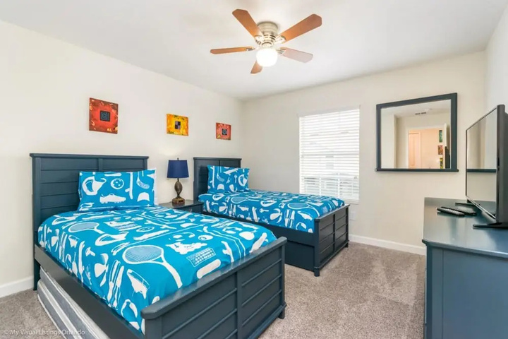 Room 2 of 21