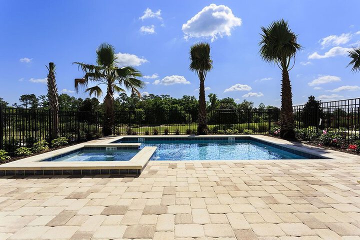 Pool 19 of 34