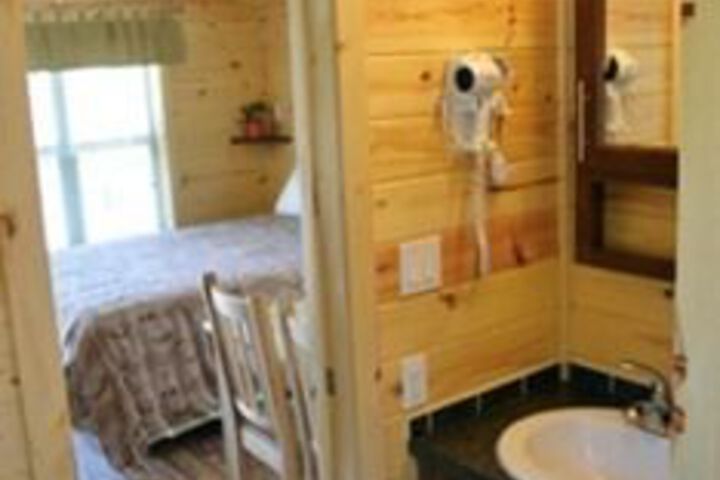 Room 2 of 23