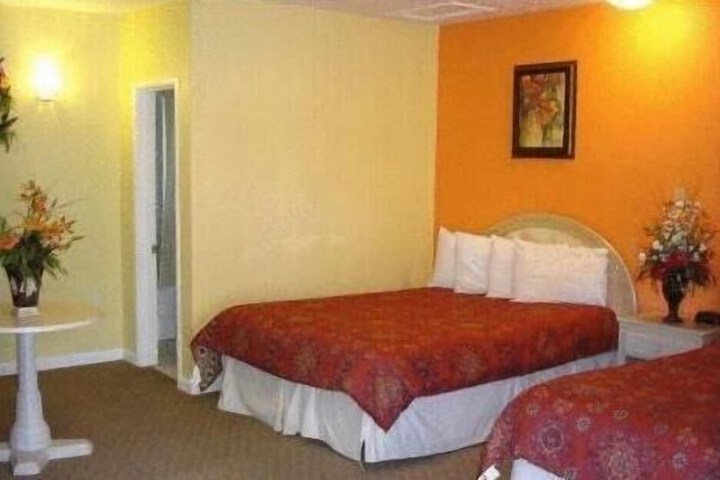 Room 18 of 49