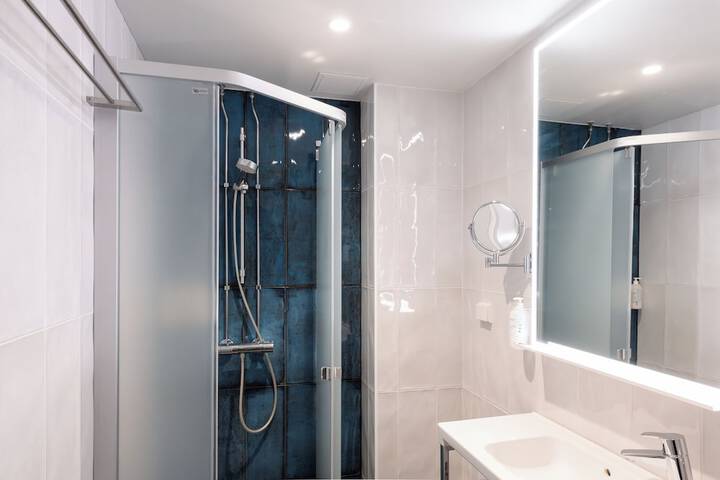 Bath Photo