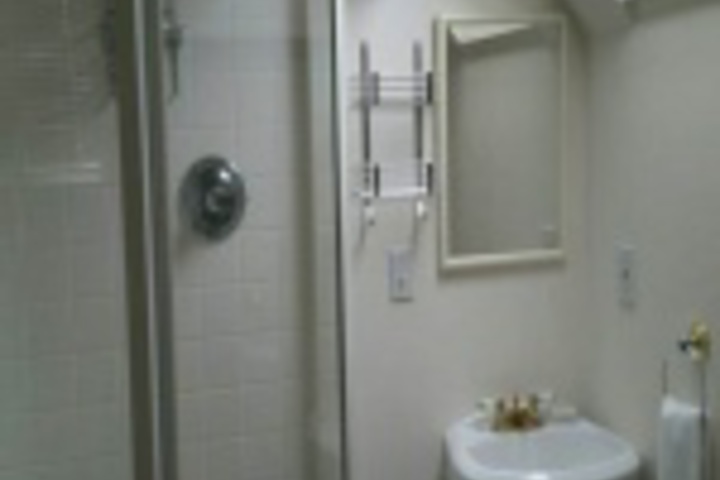 Room 169 of 192