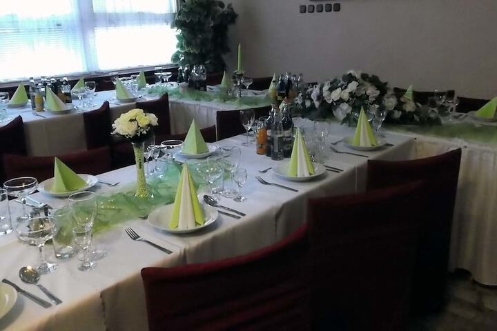 Ballroom/Hall 60 of 76