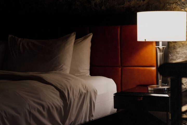 Room 23 of 93