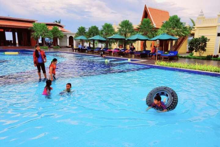 Pool 82 of 129