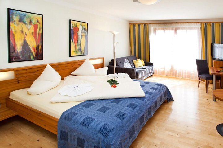 Room 21 of 50