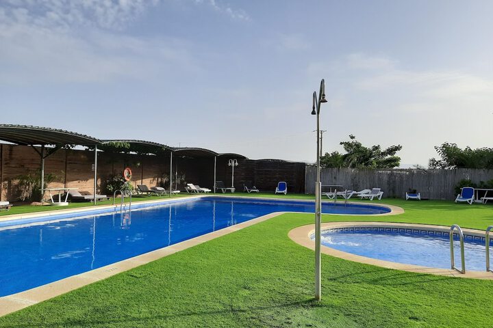 Pool 34 of 61