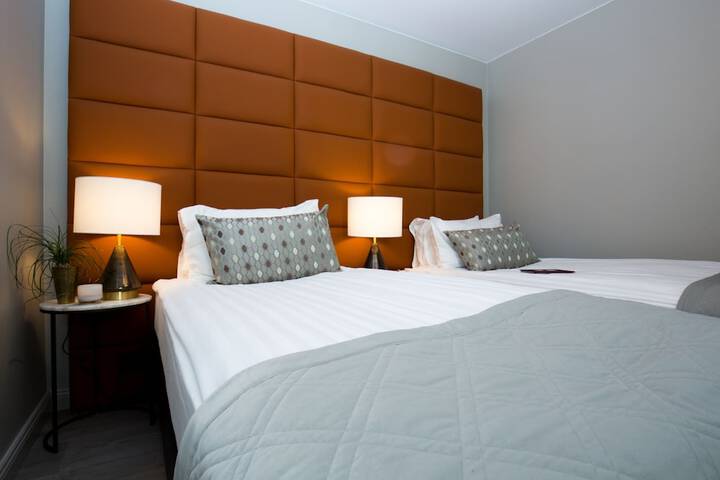 Room 16 of 82