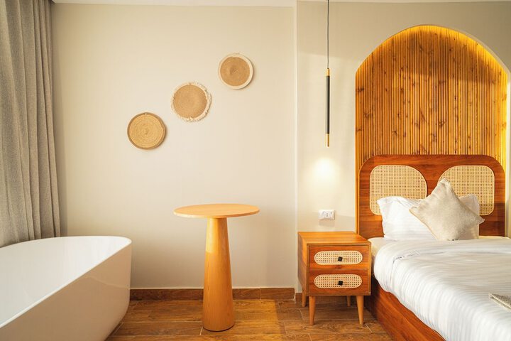 Room 46 of 75