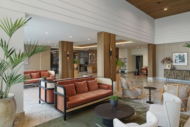 Guest Lobby
