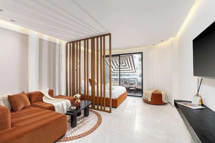 Room 73 of 129