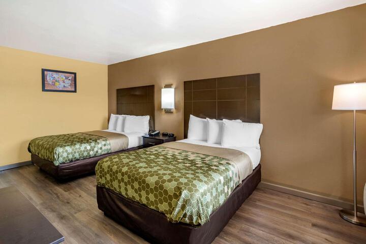 2 Double Beds (2 of 13)