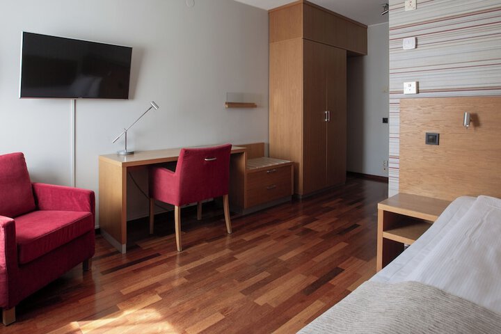 Room 40 of 95