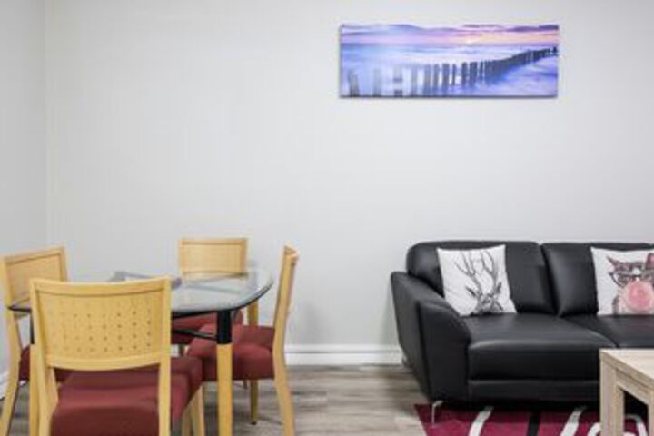 Room 10 of 22