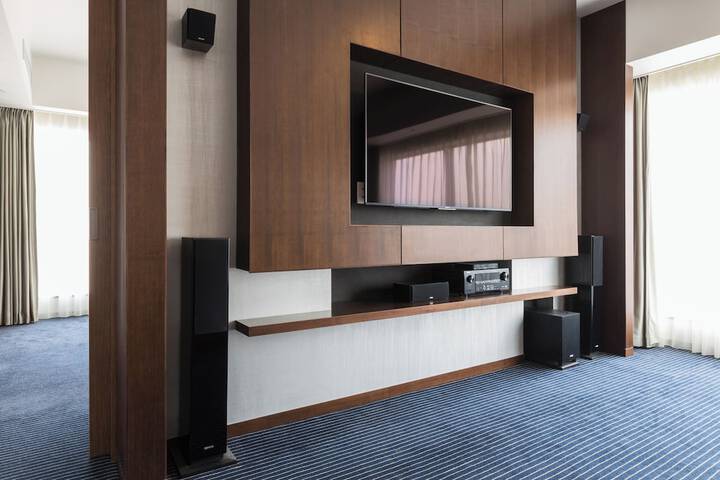 Room 15 of 72