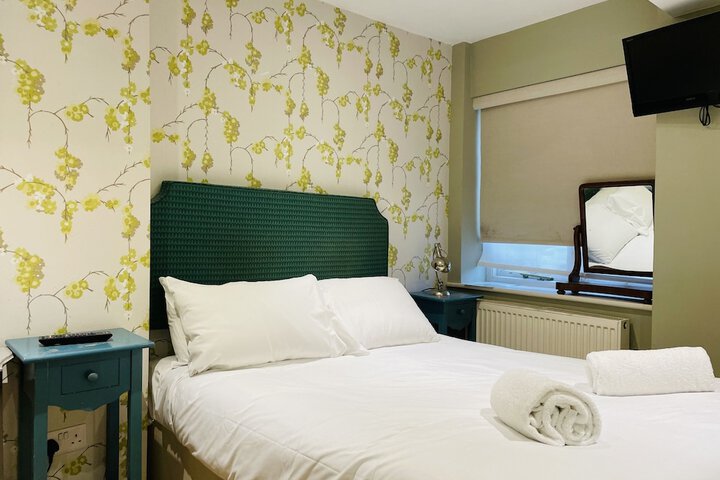 Room 14 of 59