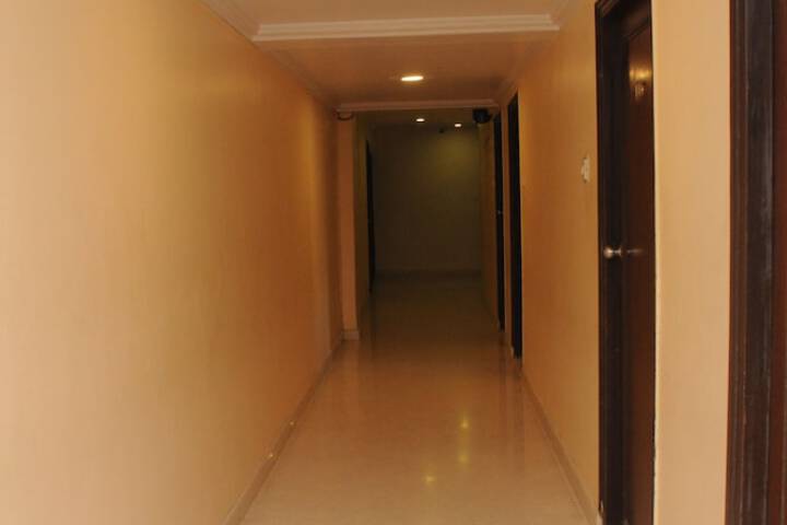 Ballroom/Hall 30 of 38
