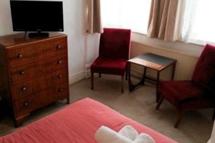 Room 104 of 149