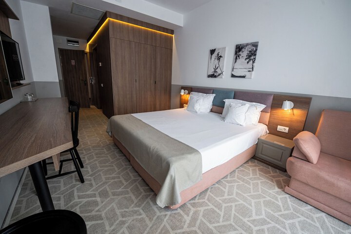 Room 29 of 51