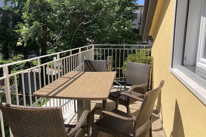Terrace/Patio 22 of 98