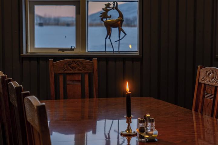Dining 41 of 69