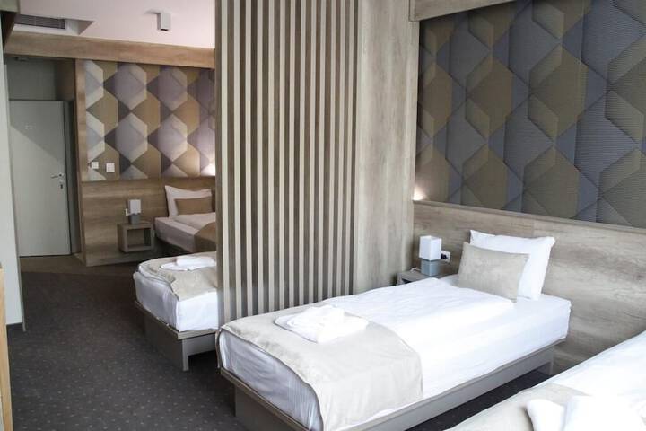 Room 4 of 54