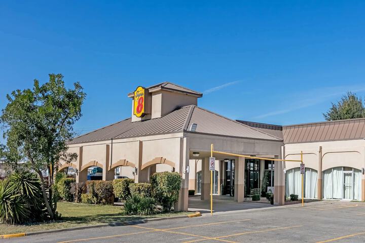 wyndham hotels in fort stockton tx