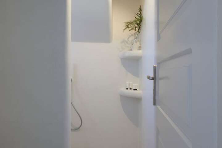 Room 25 of 50