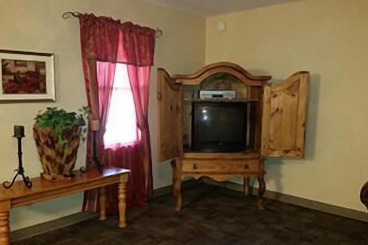 Room 12 of 26
