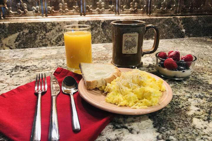 Breakfast/Coffee Service 44 of 52