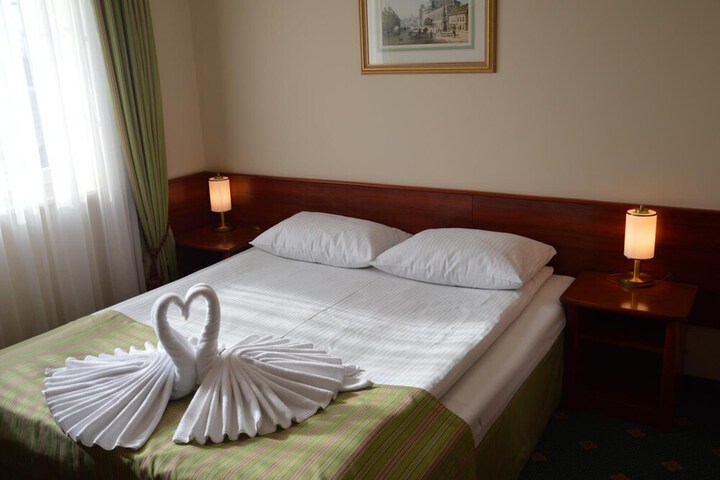 Room 21 of 68