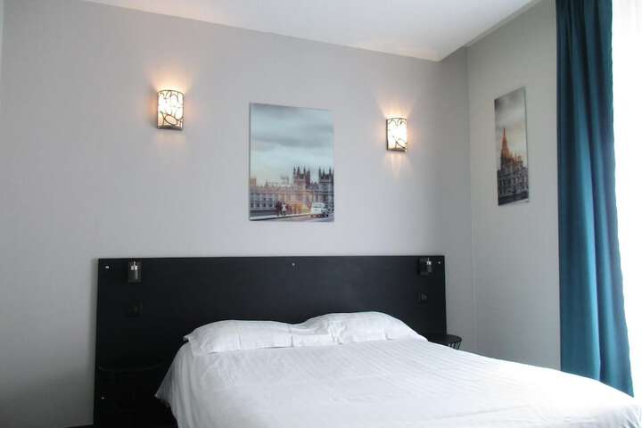 Room 30 of 51