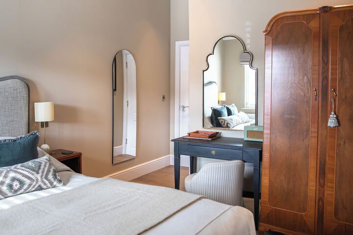 Room 9 of 41