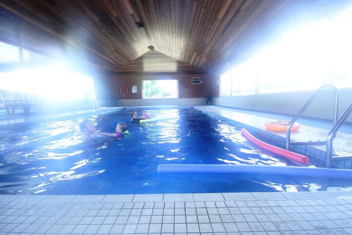 Pool 34 of 58