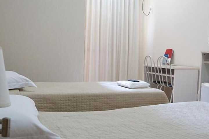 Room 15 of 27