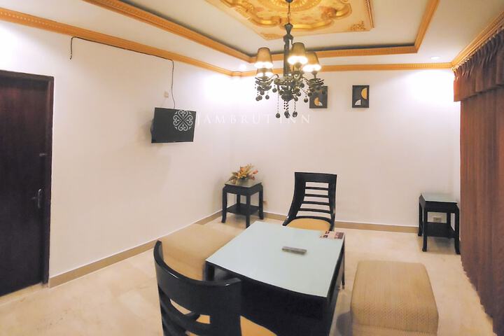 Room 20 of 42