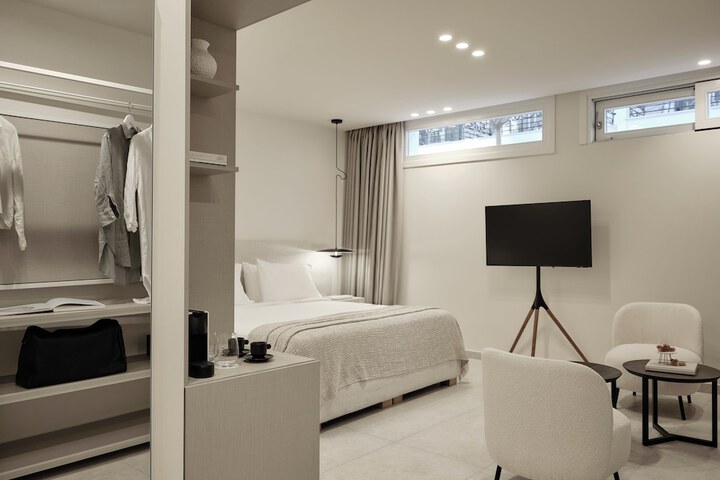 Room 18 of 57