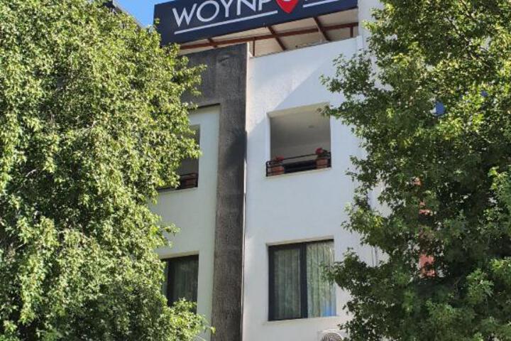 Woynpoint Hotel & Cafe