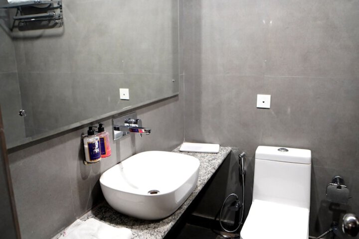 Room 68 of 111