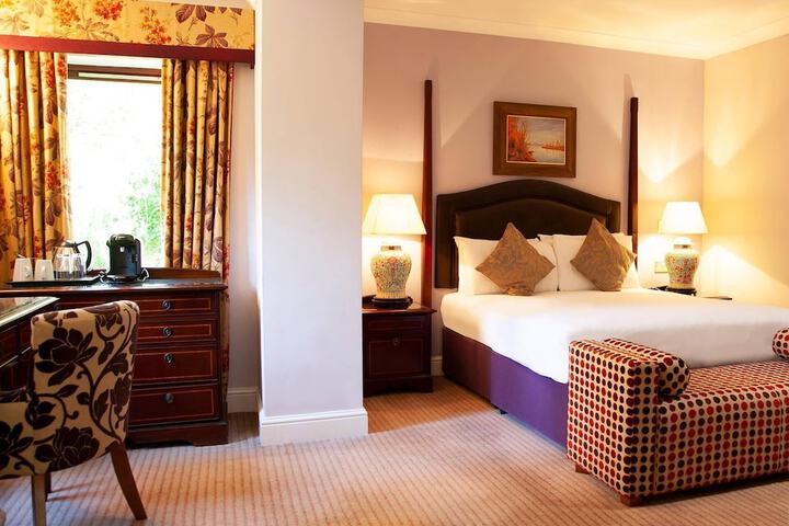 Room 55 of 149