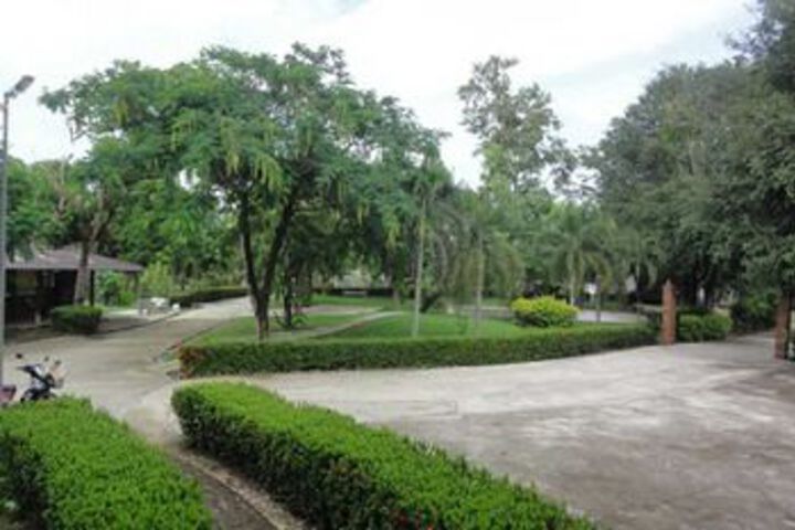 Property Grounds 12 of 14