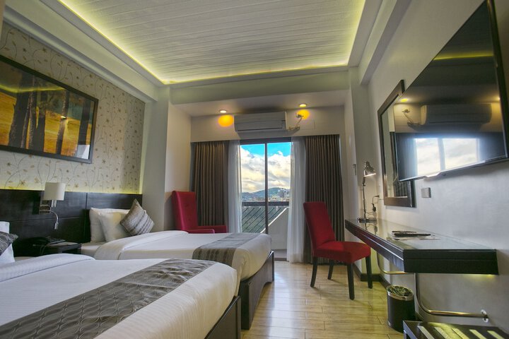 Room 15 of 61
