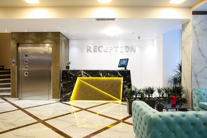 Hotel Interior 14 of 120