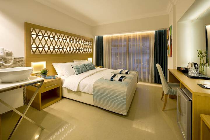Room 4 of 21