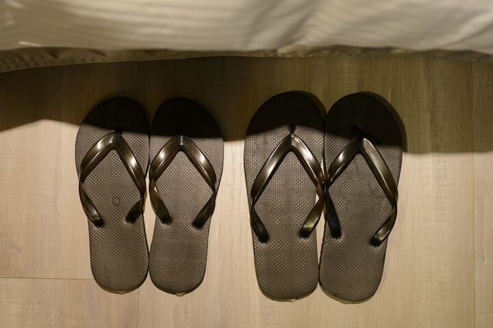 Room 21 of 53